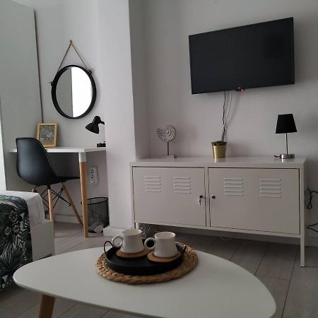 Studio 57 Apartment Nea Chili ภายนอก รูปภาพ