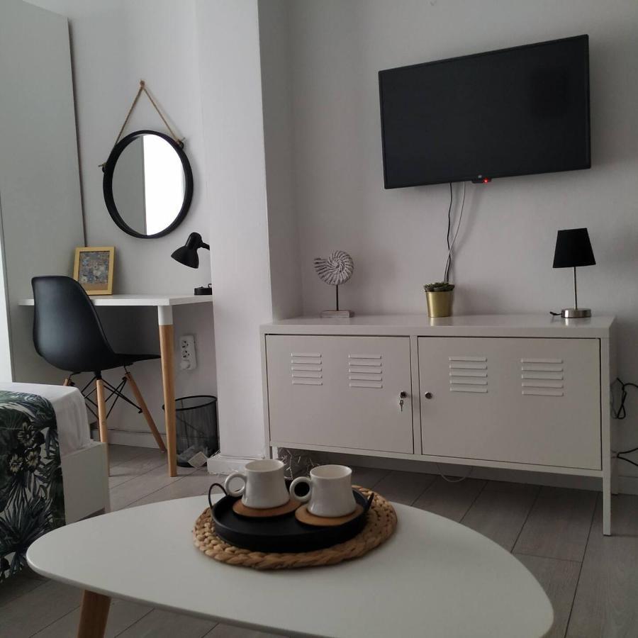 Studio 57 Apartment Nea Chili ภายนอก รูปภาพ